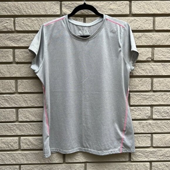 New Balance Lightning Dry Tee Grey/White Striped XL - Picture 1 of 8